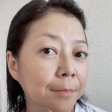 お手入れ後。
何とかシミが定着せずに済んでます。