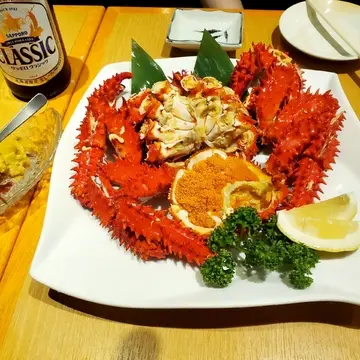 茹でた花咲蟹。身も詰まってて美味しかったです。