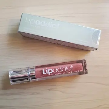 リップアディクト