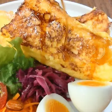 i2 cafe、アイツーカフェ、表参道モーニング、青山モーニング、モーニングプレート、フレンチトースト