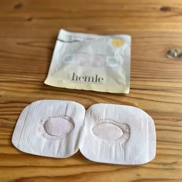 hemle　3COINS　保湿グローブ　アイボリー　レーヨン/シルク混　タッチパネル対応　手首ゆったりゴム