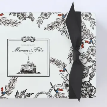 珈琲ビスキュィ缶