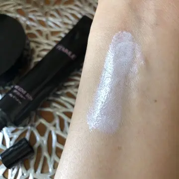 ウィーラブサン トーンアップUVクリーム SPF50PA+++