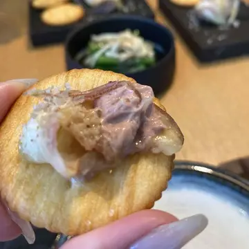 白レバー　イチヂク　クラッカー