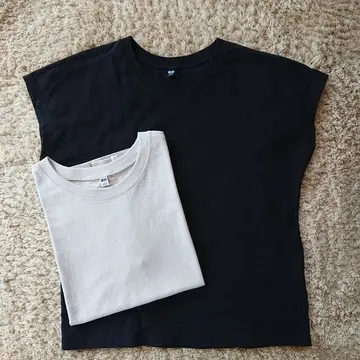 ユニクロTでワントーンコーデの画像_1