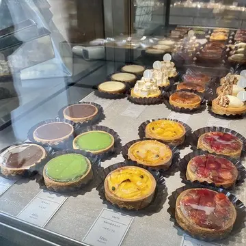 タルトもカラフル！綺麗で美味しそう