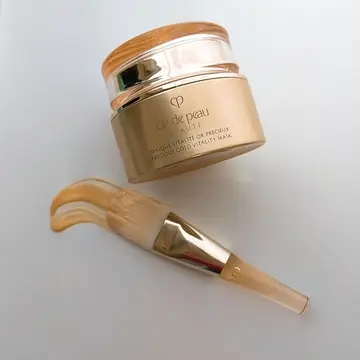 洗い流す贅沢なマスク。クレ･ド･ポーのマスクヴィタリテオープレシュー