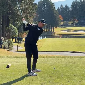 三井住友太平洋マスターズ　ゴルフトーナメント　試合風景　中野麟太朗