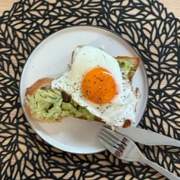 アボカドトースト