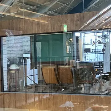 ラボ実験室みたいな空間もありましたが入れず