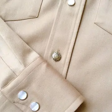 マディソンブルーの美人シャツの画像_2