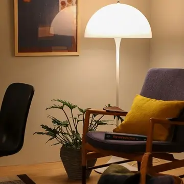 ルイスポールセン「パンテラ フロア」