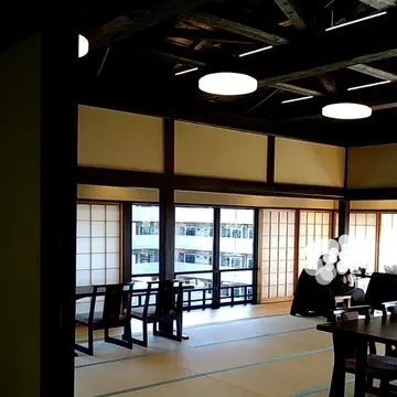 ヒヨリベーカリー2階②