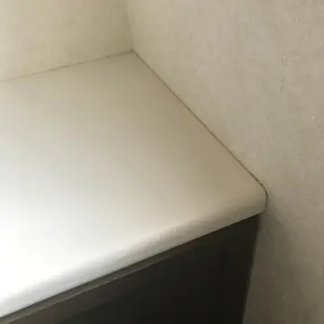 綺麗になった食器台