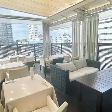 「エノテカピッツェリア神楽坂スタジオーネ」テラス席
