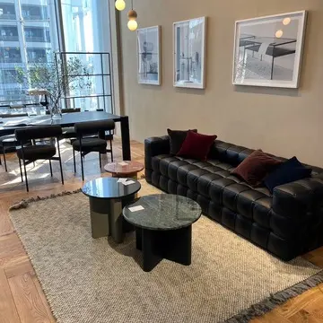 麻布台ヒルズ　ザ・コンランショップのコーディネート