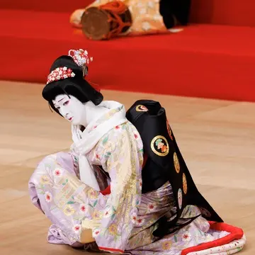 京鹿子娘道成寺