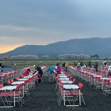 国内旅行　秋田　秋田旅行　角館　大曲　秋田犬　花火大会　武家屋敷　秋田土産　秋田銘菓　
 比内地鶏　羽田空港　秋田空港　日本酒　地酒　地ビール  桜　花見 もろこし　日本三大花火　秋田駅
