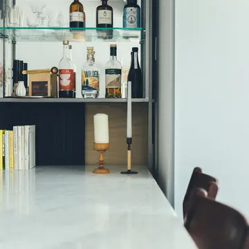 61㎡ スモールラグジュアリーな部屋　ダイニング　オープンシェルフ