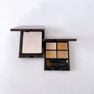 オンラインで活躍！　コスメデコルテの優秀コンシーラー＆フェイスパウダーの最強セット