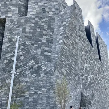 所沢　アート　建築