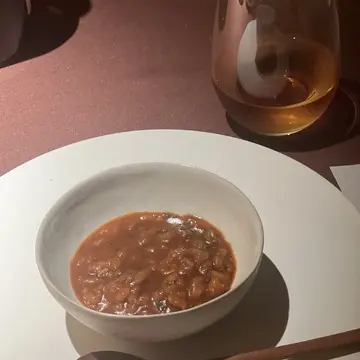 カセント　スペイン料理
ミシュラン三つ星