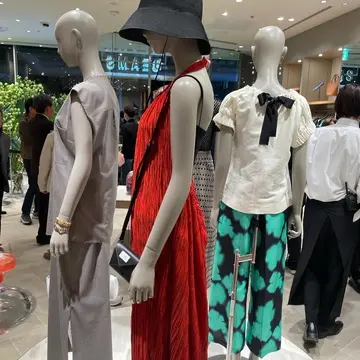 ビームス 六本木ヒルズ　マネキン