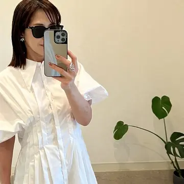 白いワンピース