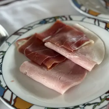 神戸北野テラス　世界一の朝食