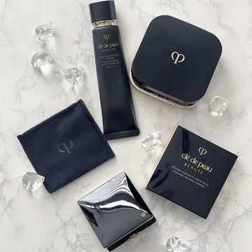 クレドポーボーテ