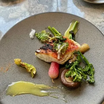 大阪・梅田の隠れ家的ホテル【Zentis Osaka】でWESTメンバーランチ会