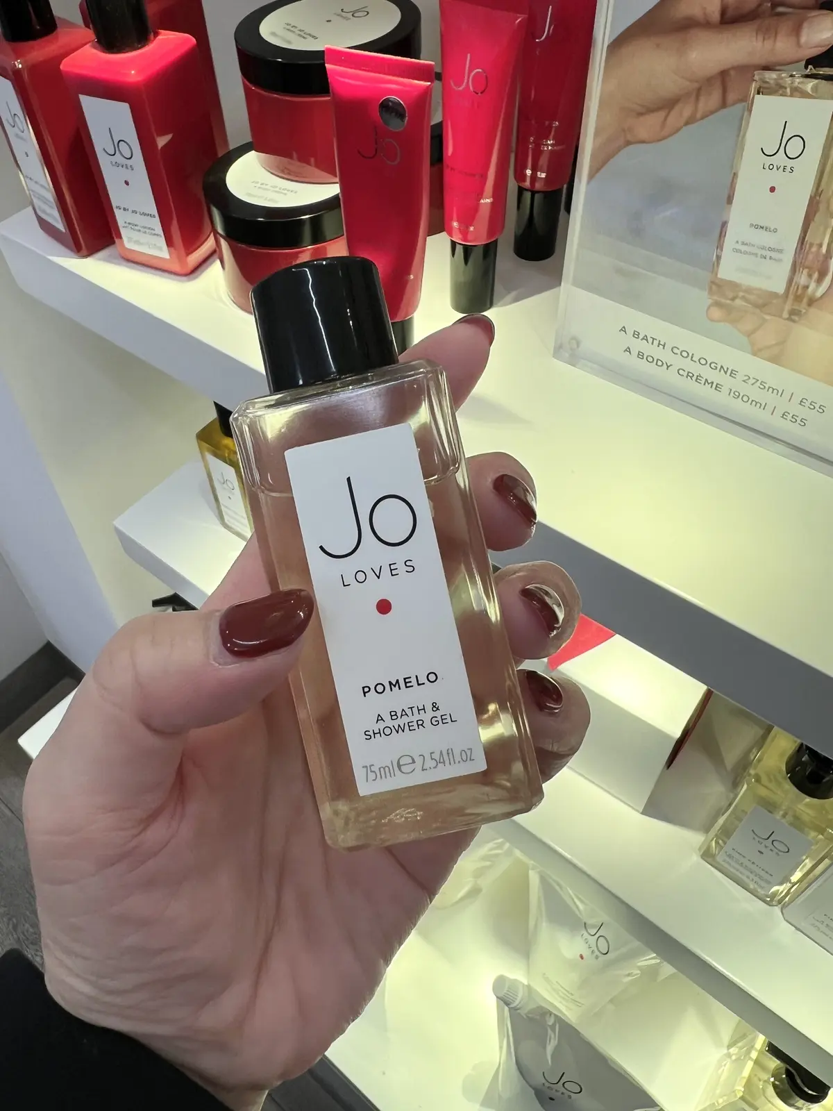 Jo Leves 香水　ネイル