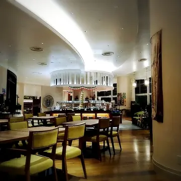 グランドニッコー東京台場「ガーデンダイニング」店内