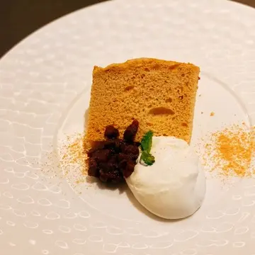 （デザート）シフォンケーキ