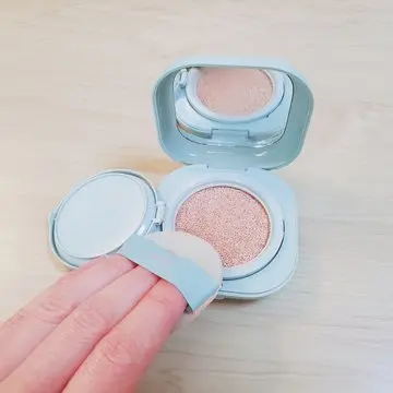 クッションファンデーション