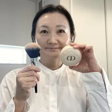 Diorパウダー　アラフィフメイク　Diorコスメ