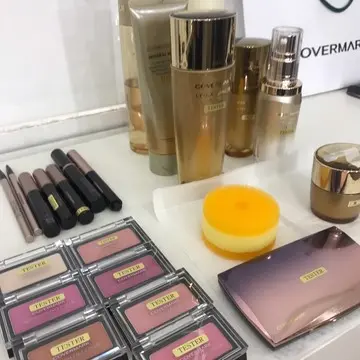 エクラ１1月号付録はあの「神ファンデ」!の画像_2