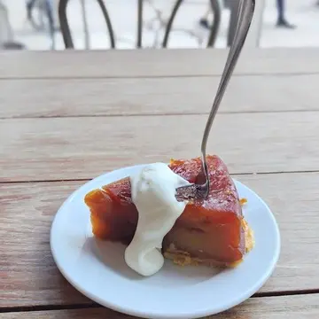 bubetto　東京ミッドタウン日比谷　タルトタタン