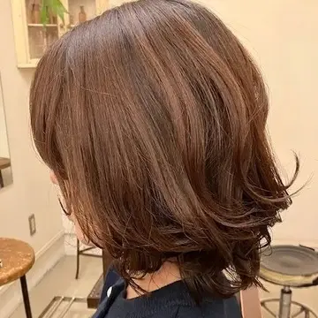 【アラフィフミディアムヘア】この冬は・・ニュアンス毛先＆艶っと束感！