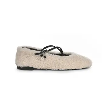 ジミーチュウ  パンプス「エレリ バレリーナ」