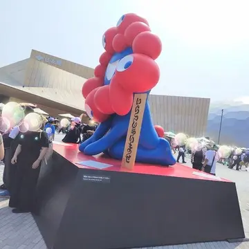 大阪万博2025
東ゲートミャクミャク