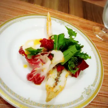 グランドニッコー東京台場「ガーデンダイニング」手長海老のサラダ