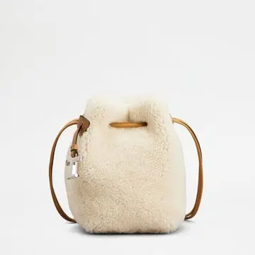 トッズ シアリング バケット バッグ マイクロ（ホワイト）