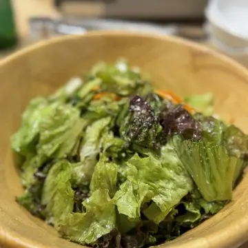 新大久保　テーハンミング　ムンチュサラダ