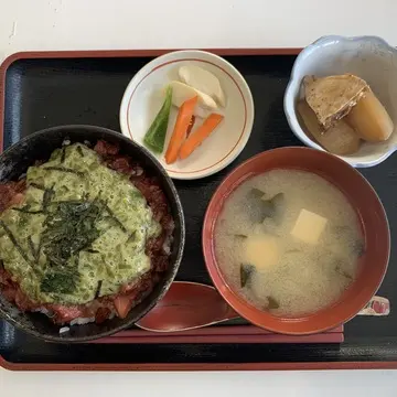 まるよし食堂　三崎　マグロ