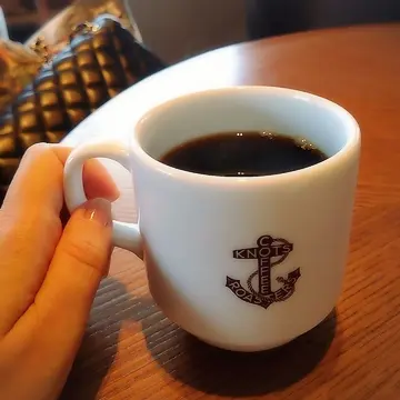 麻布台ヒルズ、バルコニーバイシクス、Balconyby6th、ランチ、忘年会、40代ファッション、ZARAワンピース、クリスマスマーケット