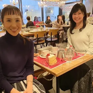 jマダムのとも子さん