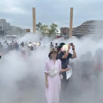 NEWERA 9FORTY
無印ワンピース
レスポートサックエッセンシャルコレクション