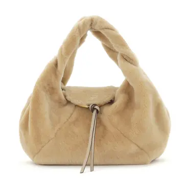 フェンディ スパイ レギュラーサイズ シアリング