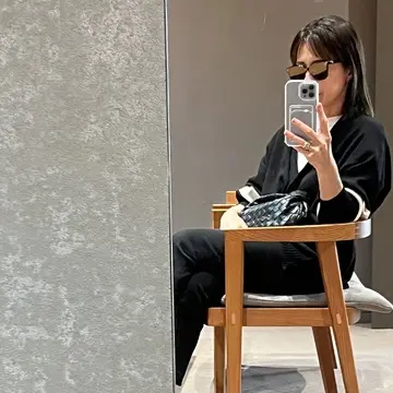 ジェントルモンスターサングラス着用画像